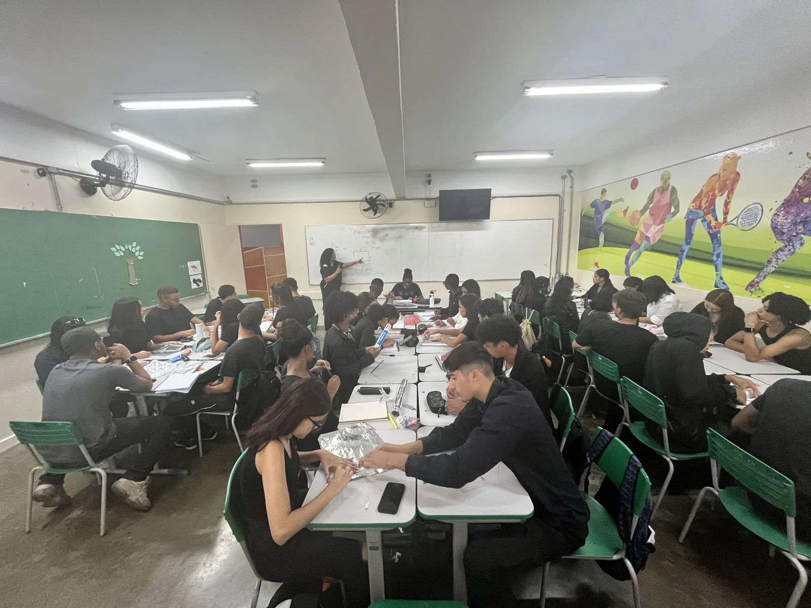 Acervo de atividades do Projeto Kriar; imagem de contexto da prática docente